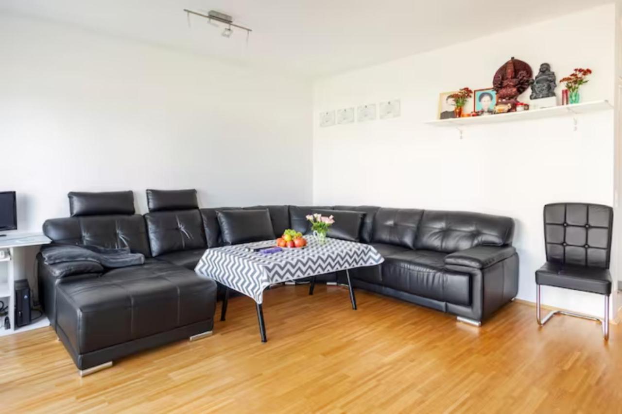 Privatzimmer Mit Balkon-Richtung Messe Hannover Exteriér fotografie