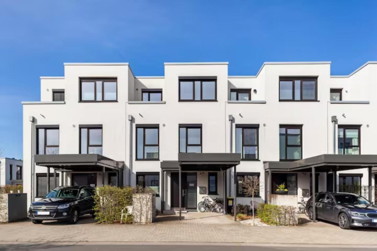 Privatzimmer Mit Balkon-Richtung Messe Hannover Exteriér fotografie